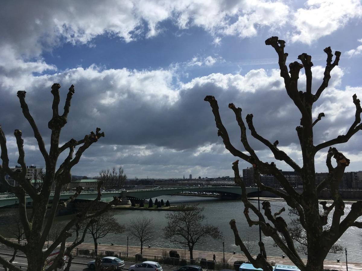 La Cathedrale - Vue Sur Seine Apartment